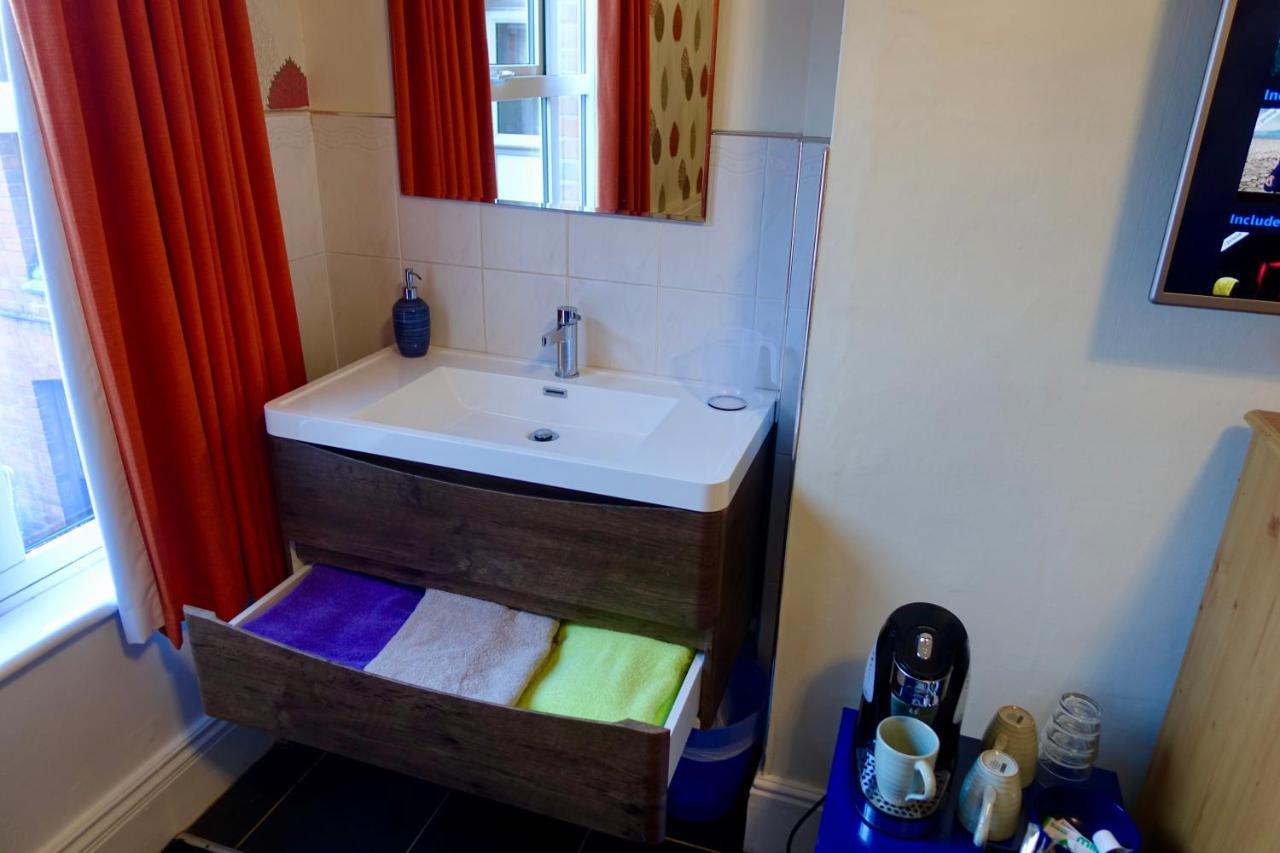 Abinger Guest House Лестер Экстерьер фото
